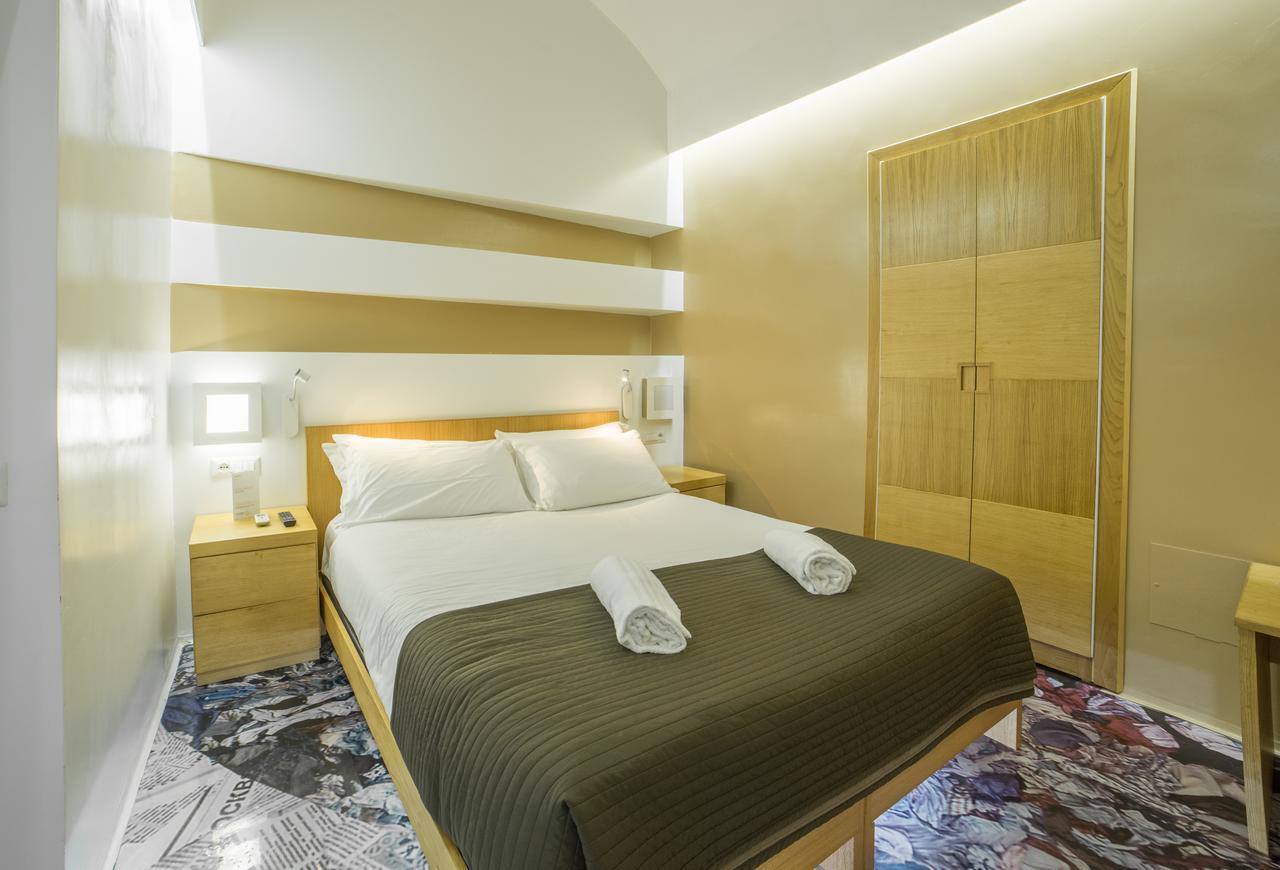 Chiaia 197 Deluxe Residence 나폴리 외부 사진