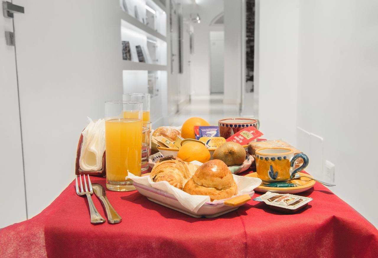 Chiaia 197 Deluxe Residence 나폴리 외부 사진